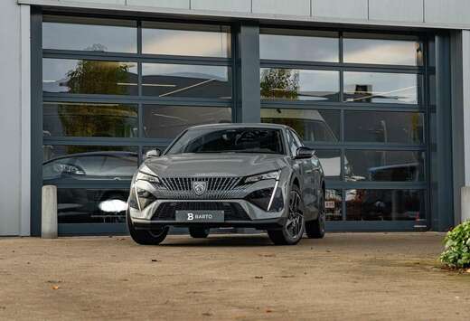 Peugeot GT  Hybrid 136 PK  360  Navi  Dodehoekdet....
