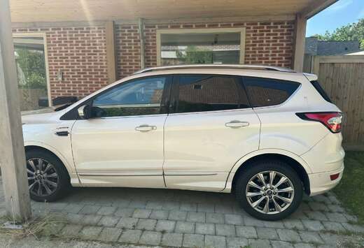 Ford Kuga 1.5 EcoBoost FWD Vignale