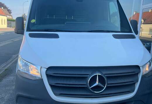Mercedes-Benz 315 cdi L2H2  automaat      11900  prij ...