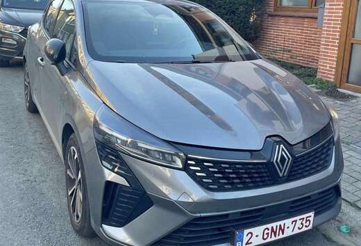 Renault Techno e-tech full hybride 145