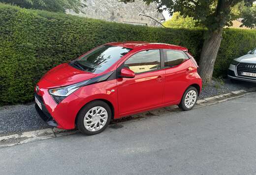 Toyota 1.0i VVT-i x-play II
