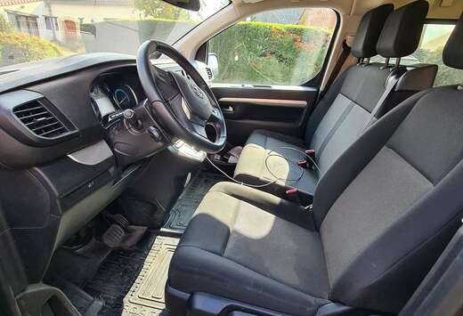 Toyota e-Proace Verso LWB 75 kWh Shuttle GP