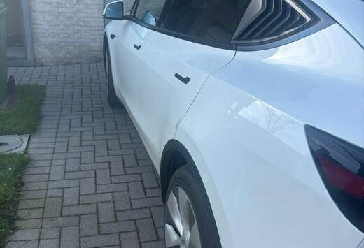 Tesla 72.5 kWh Dual Motor Performance (377 kW)