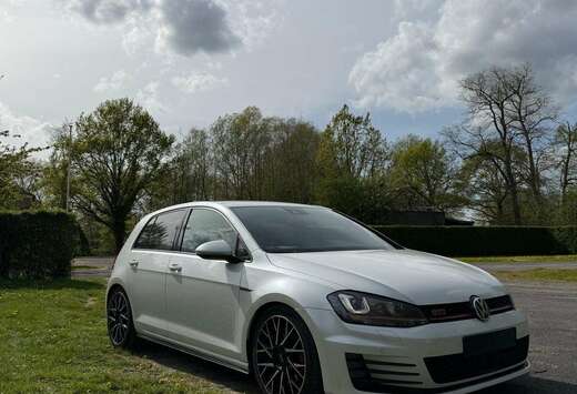 Volkswagen 2.0 TSI Performance DSG