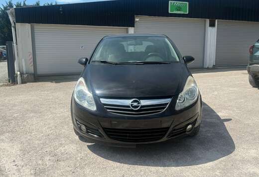 Opel Corsa 1.0i Essentia