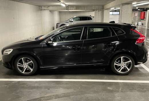 Volvo 2.0 T2 Sport Edition GPF (EU6d-TEMP)