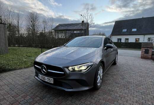 Mercedes-Benz (EU6AP)