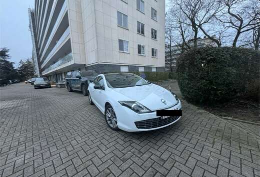 Renault Laguna Coupe dCi 150 FAP