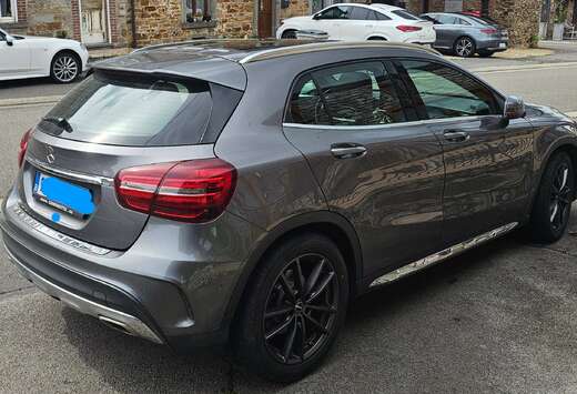Mercedes-Benz GLA 200 d Business Solution AMG (EU6.2)
