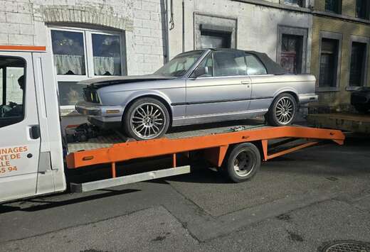 BMW 325i