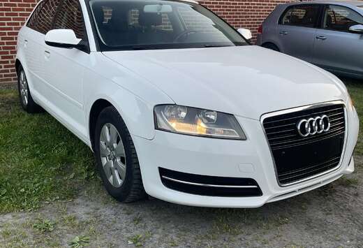 Audi Sportback 1.6 TDi Ambition Start/Stop DPF