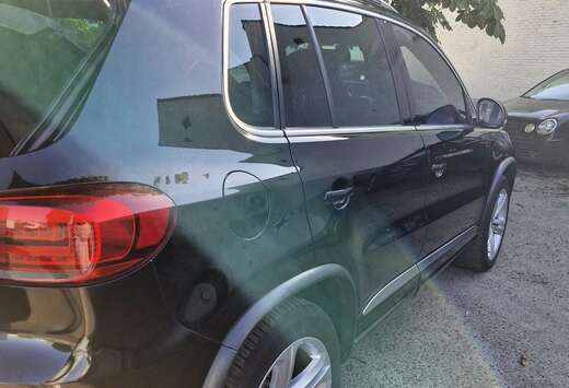 Volkswagen Tiguan 2.0 TDi SCR 4Motion Sound BMT DSG