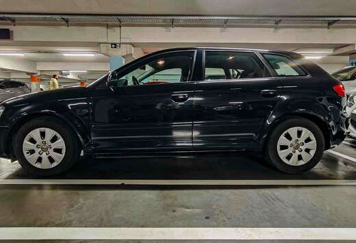 Audi A3 Sportback 1.6 TDi Ambiente Start/Stop DPF