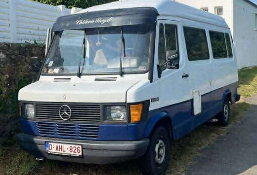 Mercedes-Benz 208D Van Camper