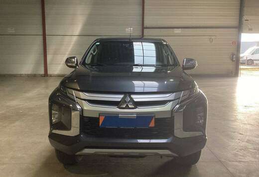 Mitsubishi Mitsubishi L 200 2.2 DI-D Doppelkabine 4WD