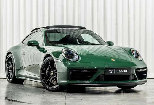 Porsche .1 Carrera 4 GTS Coupé PTS British Racing Gr ...