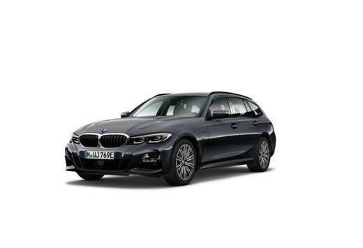 BMW 330e Touring M Sport