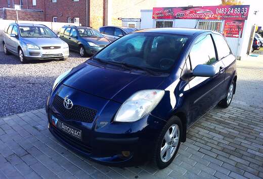 Toyota Yaris 1.3i VVT-i 16v Luna MMT