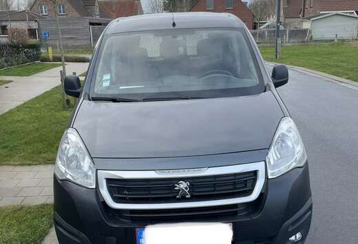Peugeot 1.6 BlueHDi L1H1 Premium Pack 120 CU+/VN