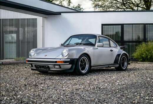 Porsche 930 Turbo