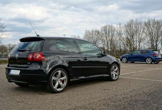 Volkswagen 2.0 Pirelli