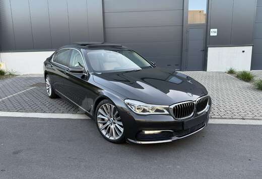 BMW Li 3.0i EU6/ Long / Massage / Pano / B&W/ Carb