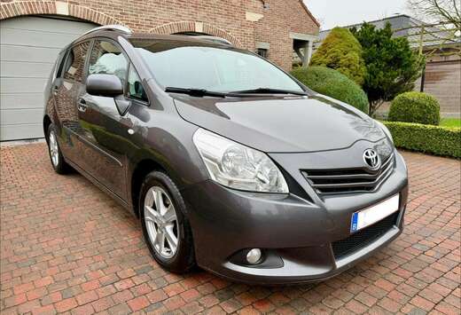 Toyota 2.0 D-4D Premium 5pl. DPF