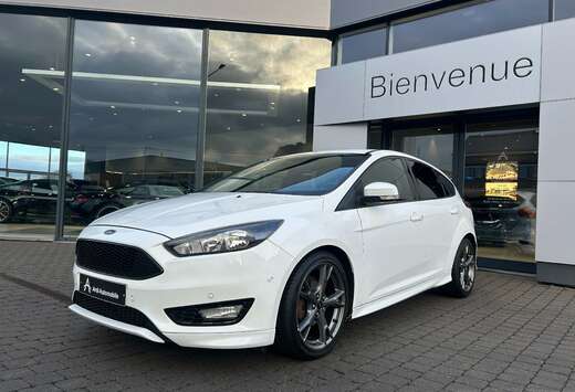 Ford 1.5 TDCi ST Line *GARANTIE*CARPLAY*CAPTEURS*AIRC ...