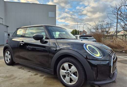 MINI 1.5iA // AUTOM. // 136CV // 90.983 KM // 2022