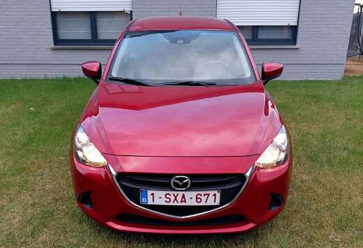 Mazda 2 1.5i Skyactiv-G Skydrive Ginza
