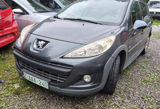 Peugeot SW Outdoor 1.6 HDi