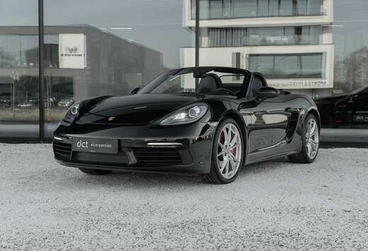 Porsche S SportChrono ParkAssist CruiseControl