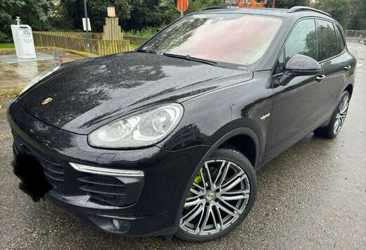 Porsche 3.0i V6 PHEV S Tiptronic full hybrid