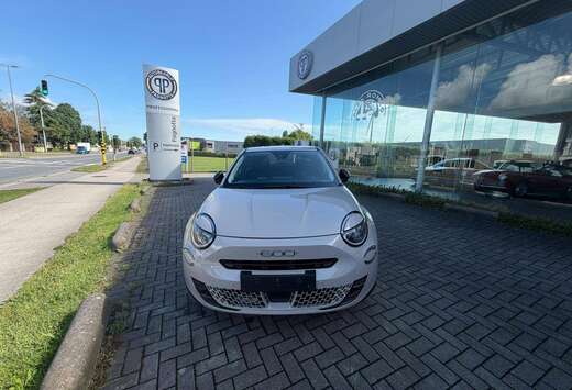 Fiat 600 1.2 Hybrid DCT