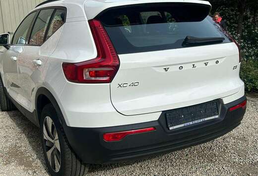 Volvo XC40 2.0 D3 Momentum Core