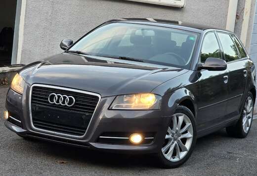 Audi A3 Sportback 1.6 TDi / Ambiente / S tronic /