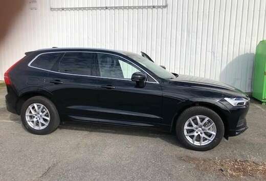 Volvo XC60 B4 B Geartronic Momentum Pro FULL-OPTION