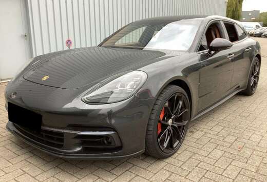 Porsche Panamera 4 Sport Turismo