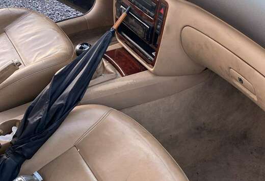 Volkswagen 1.9 TDi 4Motion B2B Distinction Base