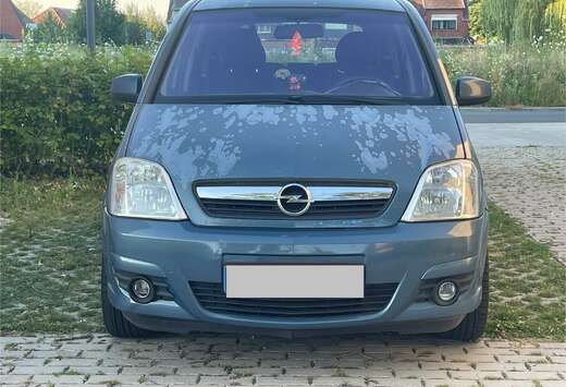 Opel 1.4i Cosmo