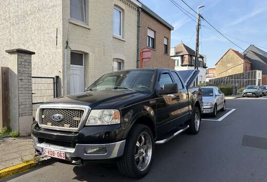 Ford 5.4i V8 Super Cab Lariat Flareside