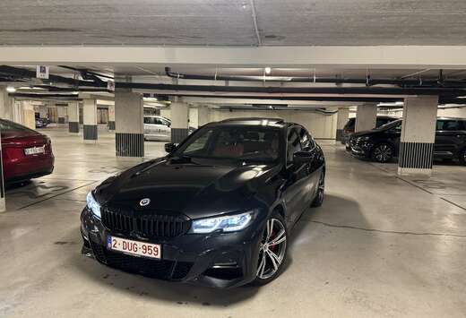 BMW 330e PHEV 50anniversaire