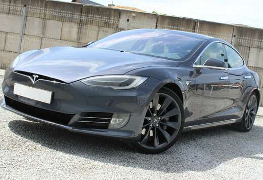 Tesla Model S 90D Allradantrieb - free supercharge