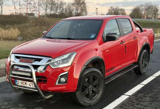 Isuzu 1.9 Turbo D FURY ÉDITION  CARPLAY  AUTOMAAT