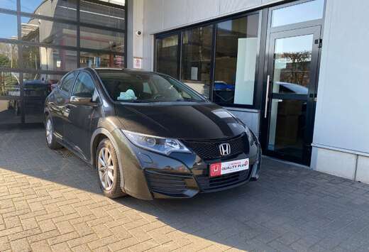 Honda Civic 1.6 i-DTEC 120pk schade wagen Start & Rij ...