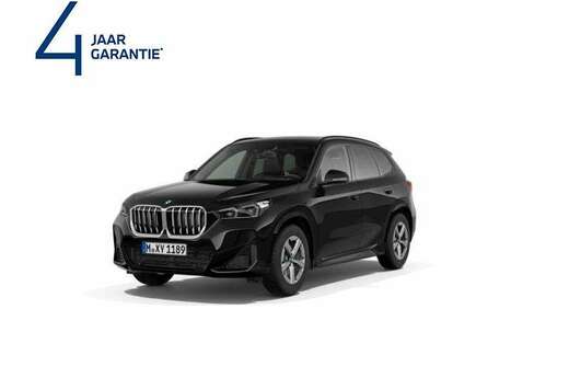 BMW sdrive18i m sport  pano  h/k  adapt onderstel