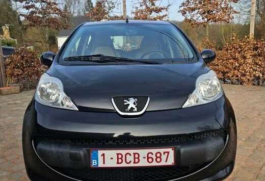 Peugeot 1.0i 12v Trendy