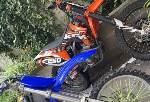 Ligne Full Akrapovic, Pot Akrapovic , 2014