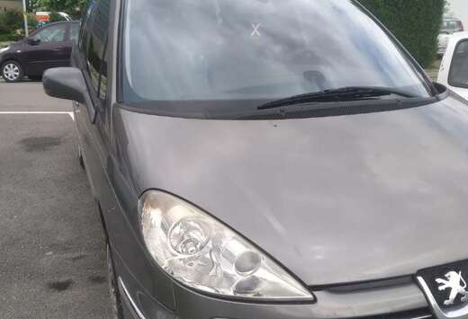 Peugeot 2.0 HDi 136ch FAP Navteq