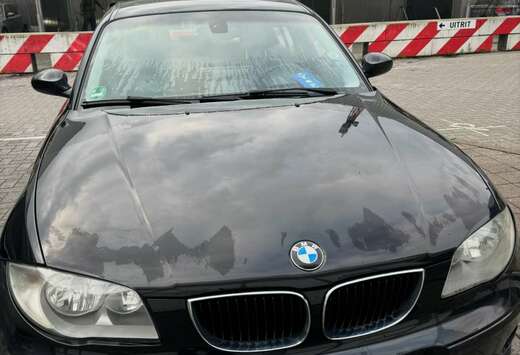 BMW 120i